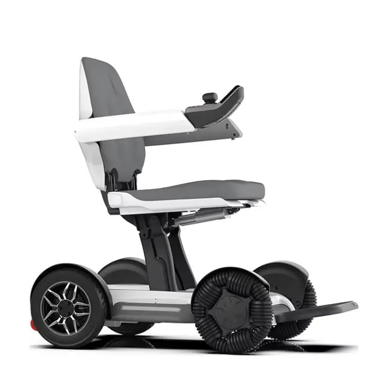 Robooter X40 Folding Powerchair.